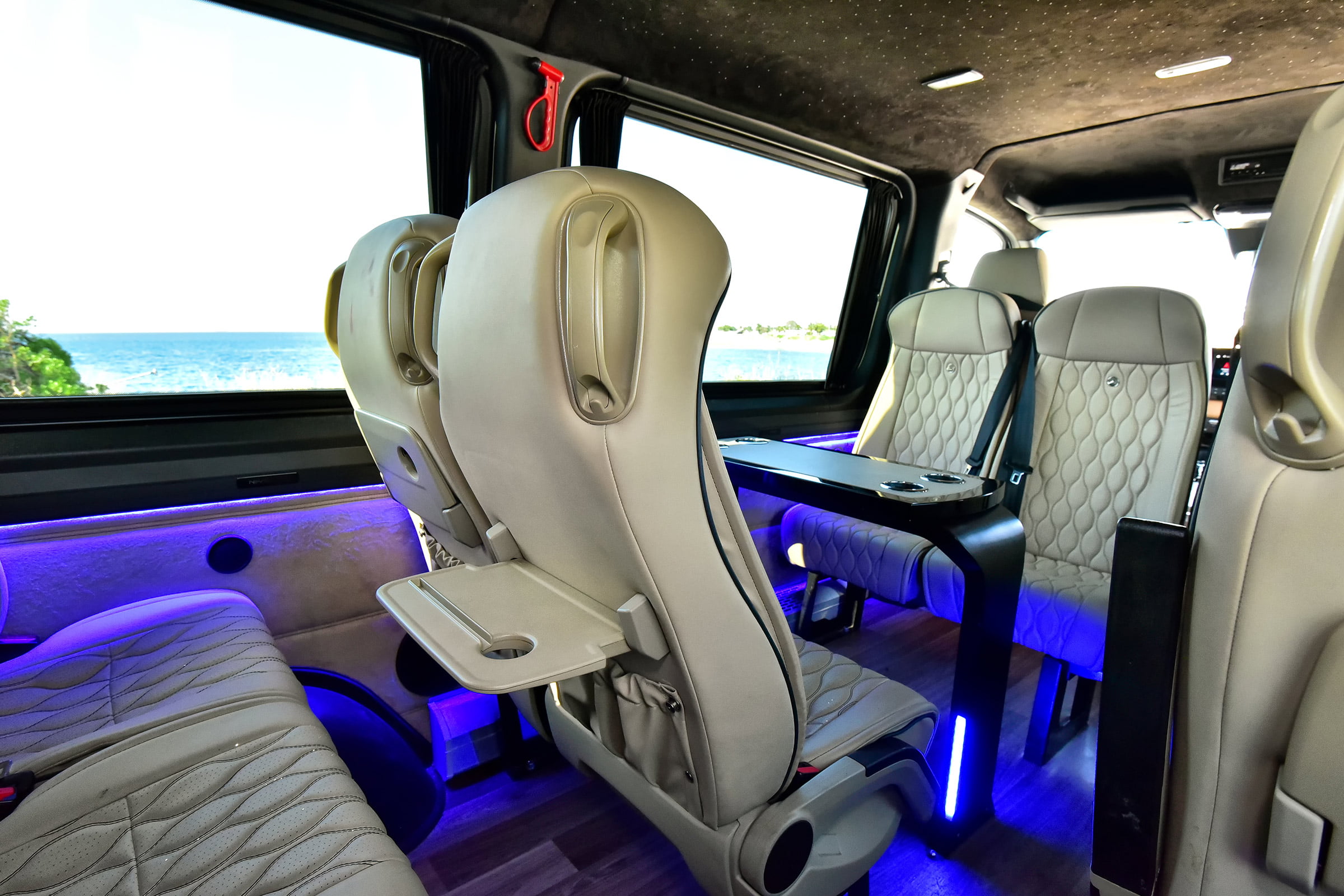 Mercedes Sprinter 11-Seater